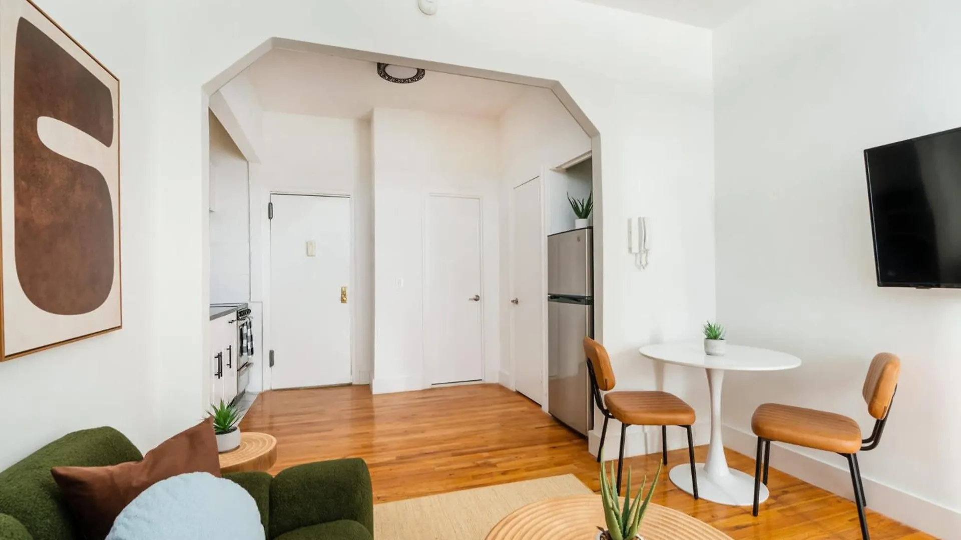 Appartamento 444-1A Beautiful 1Br Midtown West New York